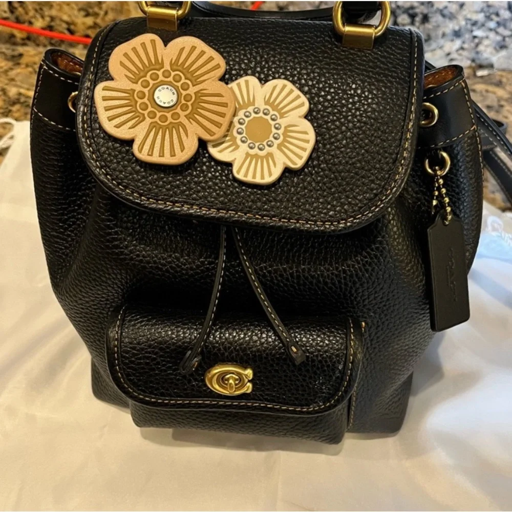 Coach Riya Black Backpack 21 with tea rose (no hang tag) - Picture 1 of 5